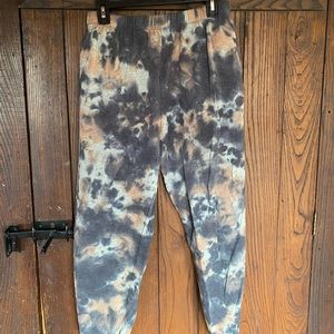 Target tie-dye women’s medium sweatpants